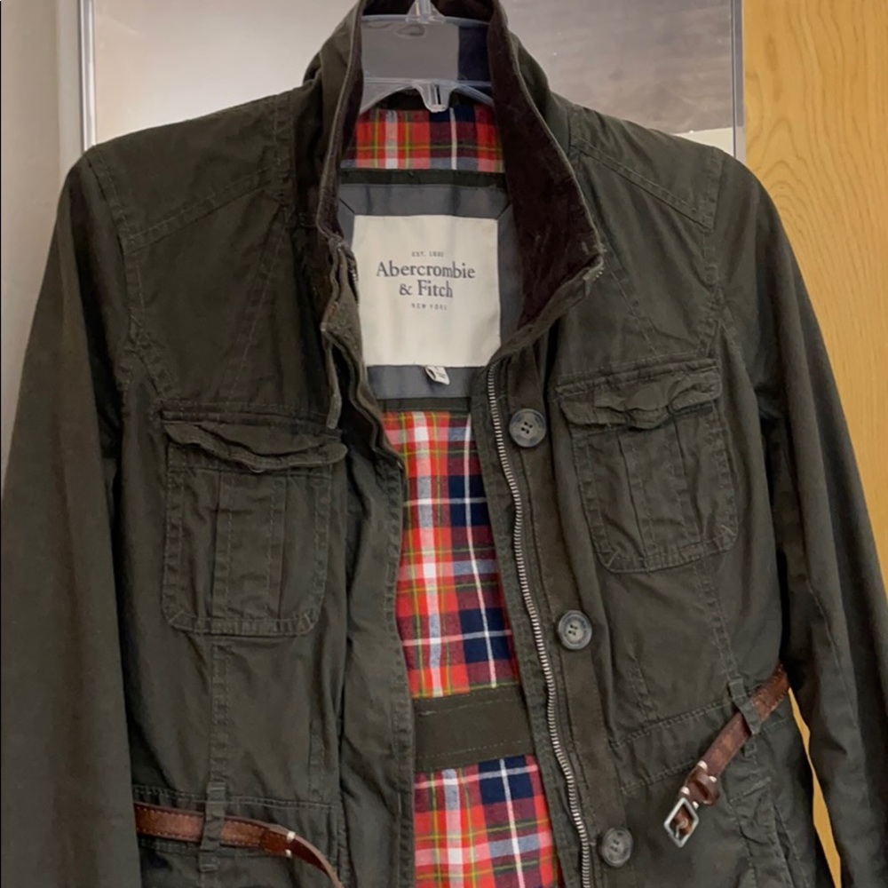 Jacket - Picture 2 of 4